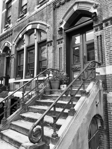 A photo of West 129th Street, 8/24/2020 in black and white