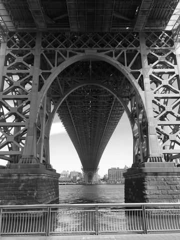 A photo of Williamsburg Bridge, 8/3/2020 in black and white